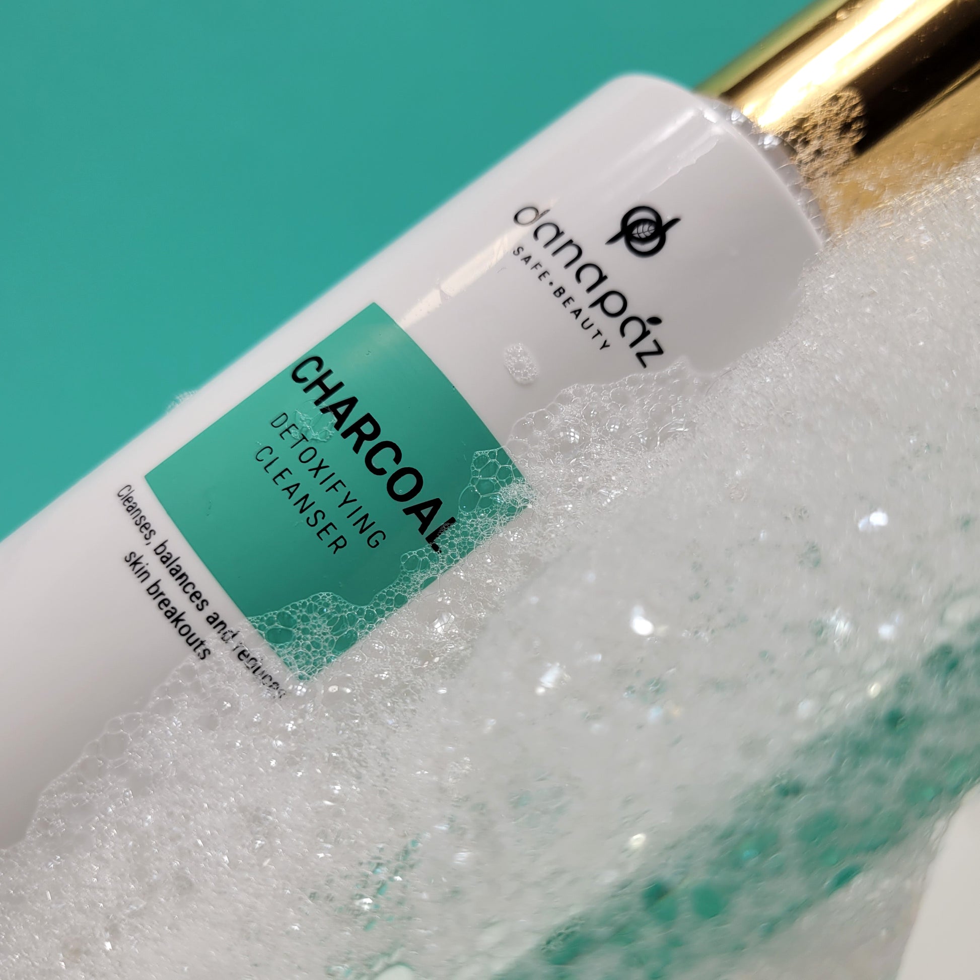 Find the best cleanser with charcoal for acne spot removal, hyperpigmentation treatment, and lightening cleanser that work to reduce inflammation and discoloration.