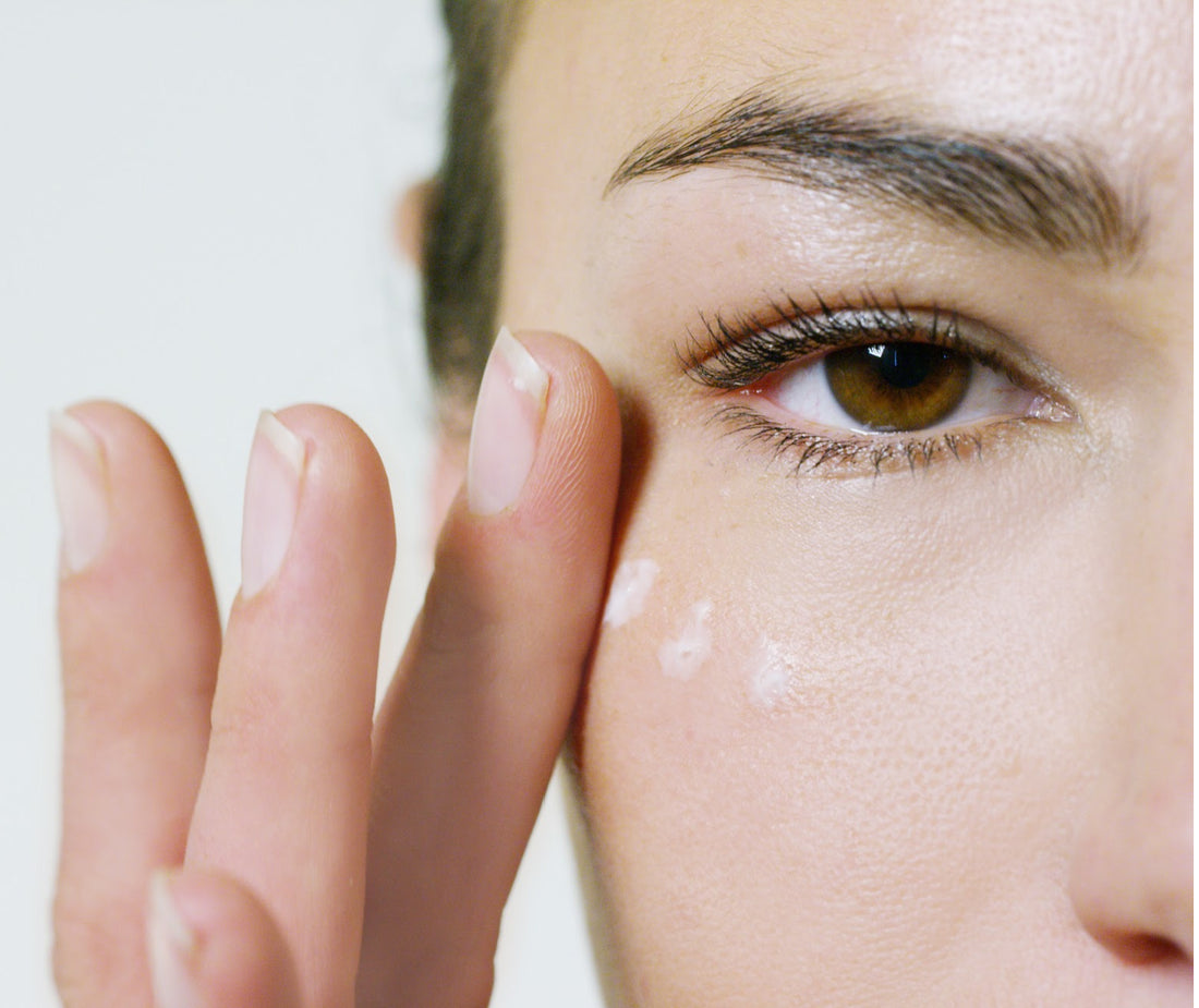 eye cream, eye gel, dark circles, eye bags, puffiness, under eye skin, skincare, soothing skincare